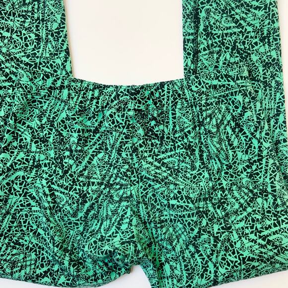 Nike Green & Black Cotton High Rise Capri Leggings Women's Medium - Picture 5 of 10